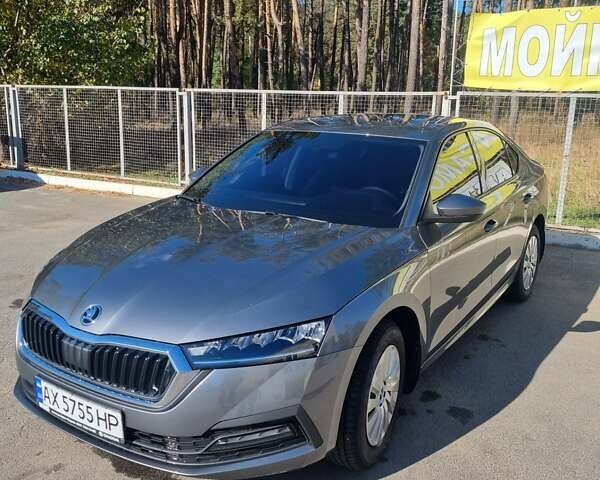 Серый Шкода Октавия, объемом двигателя 0 л и пробегом 8 тыс. км за 22000 $, фото 1 на Automoto.ua