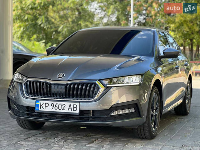 Серый Шкода Октавия, объемом двигателя 1.6 л и пробегом 24 тыс. км за 25800 $, фото 4 на Automoto.ua