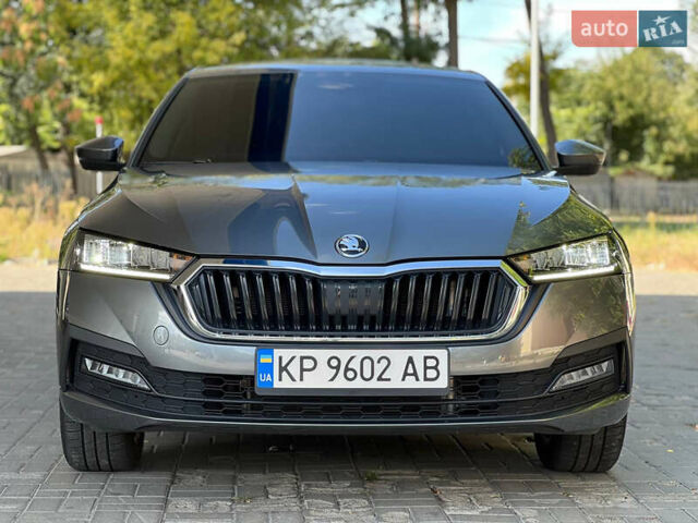 Серый Шкода Октавия, объемом двигателя 1.6 л и пробегом 24 тыс. км за 25800 $, фото 3 на Automoto.ua