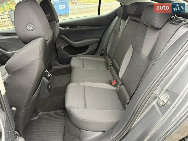 Серый Шкода Октавия, объемом двигателя 1.4 л и пробегом 22 тыс. км за 27500 $, фото 16 на Automoto.ua