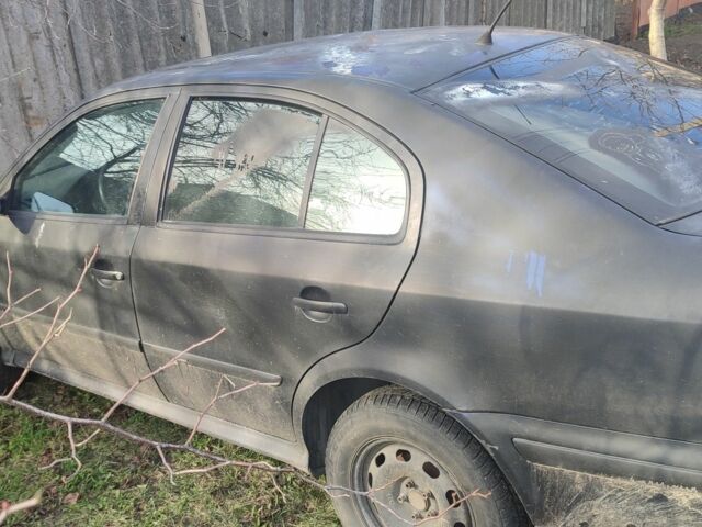 Синій Шкода Октавія, об'ємом двигуна 0 л та пробігом 400 тис. км за 831 $, фото 1 на Automoto.ua