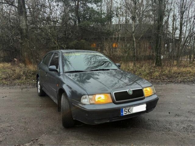 Синий Шкода Октавия, объемом двигателя 0 л и пробегом 300 тыс. км за 1776 $, фото 2 на Automoto.ua