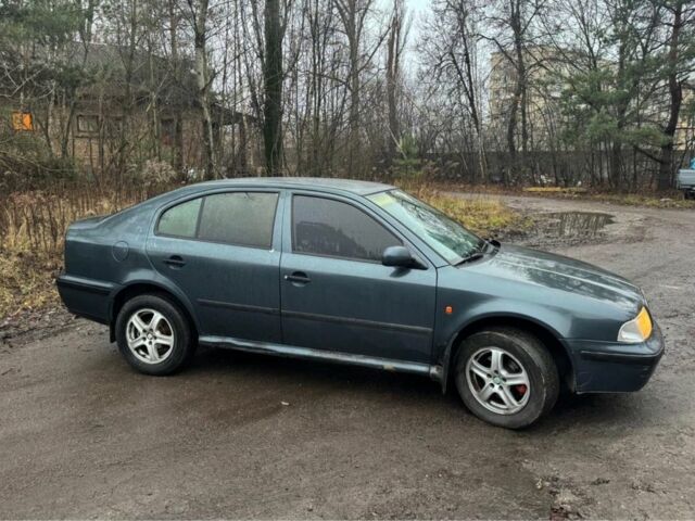 Синий Шкода Октавия, объемом двигателя 0 л и пробегом 300 тыс. км за 1771 $, фото 5 на Automoto.ua