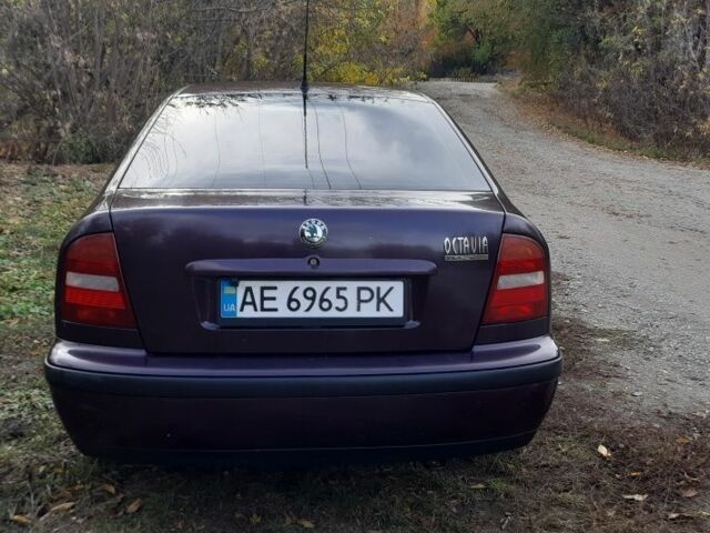 Шкода Октавія 2000 у Дніпро (Дніпропетровську) на Automoto.ua Синій Шкода Октавія, об'ємом двигуна 1.6 л та пробігом 270 тис. км за 3900 $, фото 1 на Automoto.ua