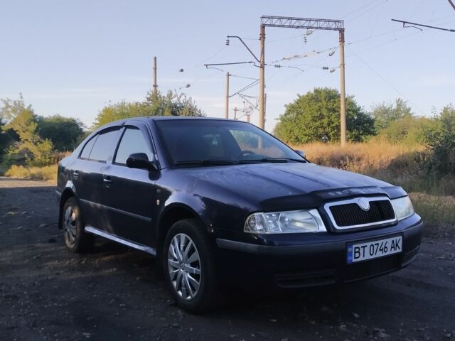 Синий Шкода Октавия, объемом двигателя 1.9 л и пробегом 390 тыс. км за 1200 $, фото 3 на Automoto.ua