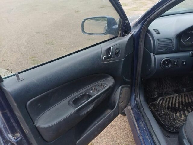 Синій Шкода Октавія, об'ємом двигуна 1.6 л та пробігом 485 тис. км за 3250 $, фото 4 на Automoto.ua