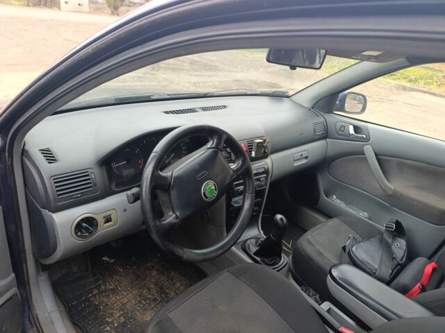 Синий Шкода Октавия, объемом двигателя 1.9 л и пробегом 333 тыс. км за 1900 $, фото 7 на Automoto.ua