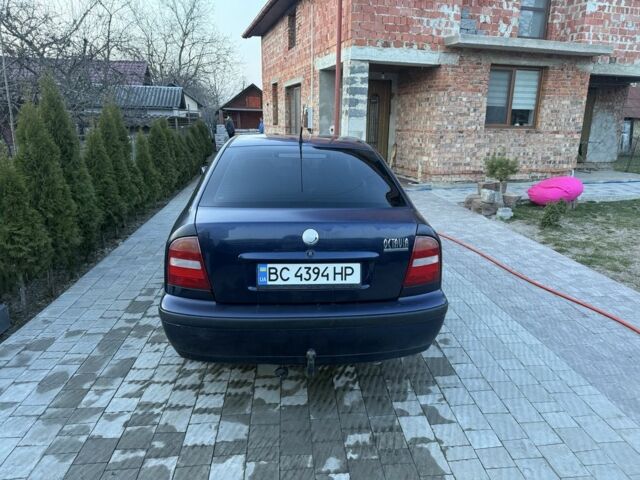 Синій Шкода Октавія, об'ємом двигуна 1.8 л та пробігом 3 тис. км за 2300 $, фото 2 на Automoto.ua