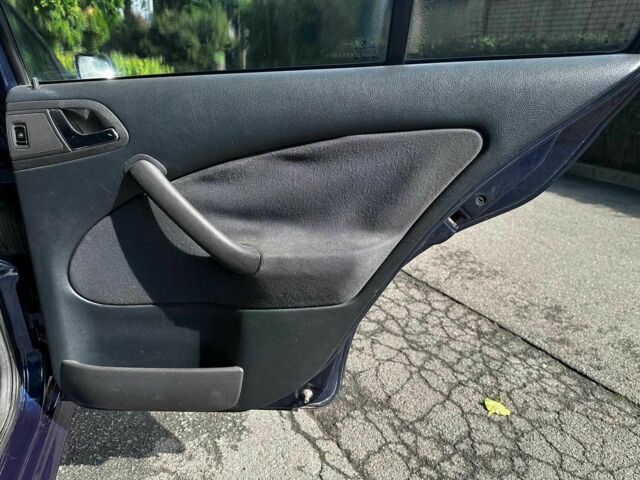 Синій Шкода Октавія, об'ємом двигуна 2 л та пробігом 222 тис. км за 3740 $, фото 17 на Automoto.ua