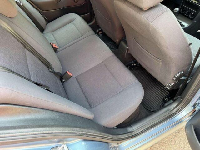 Синій Шкода Октавія, об'ємом двигуна 1.6 л та пробігом 170 тис. км за 7100 $, фото 17 на Automoto.ua