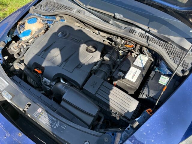 Синий Шкода Октавия, объемом двигателя 2 л и пробегом 350 тыс. км за 7200 $, фото 6 на Automoto.ua