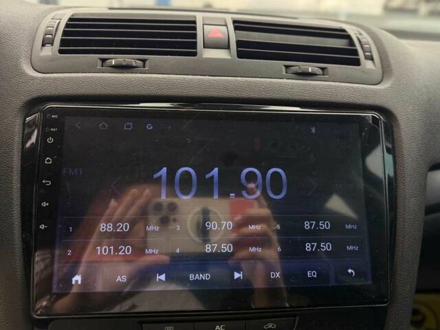 Синій Шкода Октавія, об'ємом двигуна 1.6 л та пробігом 253 тис. км за 8500 $, фото 17 на Automoto.ua