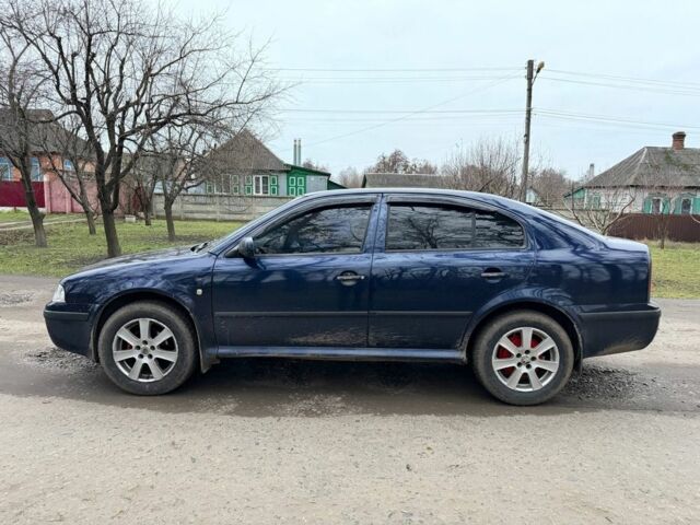 Синій Шкода Октавія, об'ємом двигуна 1.6 л та пробігом 228 тис. км за 4250 $, фото 5 на Automoto.ua