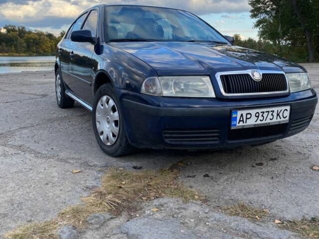 Синий Шкода Октавия, объемом двигателя 1.6 л и пробегом 325 тыс. км за 3100 $, фото 1 на Automoto.ua