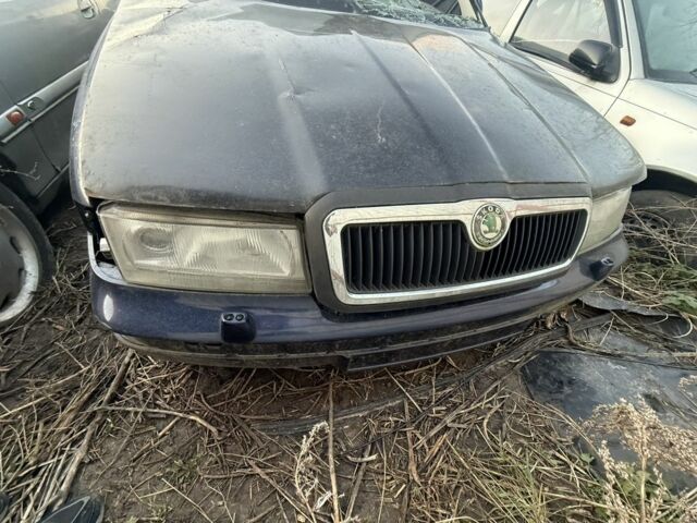 Синий Шкода Октавия, объемом двигателя 9 л и пробегом 300 тыс. км за 750 $, фото 3 на Automoto.ua