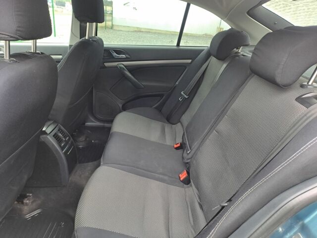 Синий Шкода Октавия, объемом двигателя 0 л и пробегом 290 тыс. км за 4750 $, фото 7 на Automoto.ua