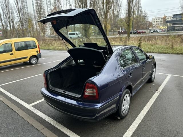 Синий Шкода Октавия, объемом двигателя 1.6 л и пробегом 252 тыс. км за 2200 $, фото 7 на Automoto.ua