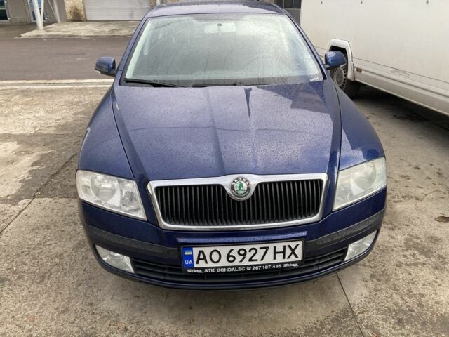 Синий Шкода Октавия, объемом двигателя 1.6 л и пробегом 330 тыс. км за 4300 $, фото 1 на Automoto.ua