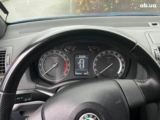 Синій Шкода Октавія, об'ємом двигуна 2 л та пробігом 342 тис. км за 7290 $, фото 20 на Automoto.ua
