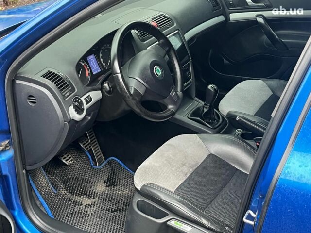 Синій Шкода Октавія, об'ємом двигуна 2 л та пробігом 342 тис. км за 7290 $, фото 14 на Automoto.ua