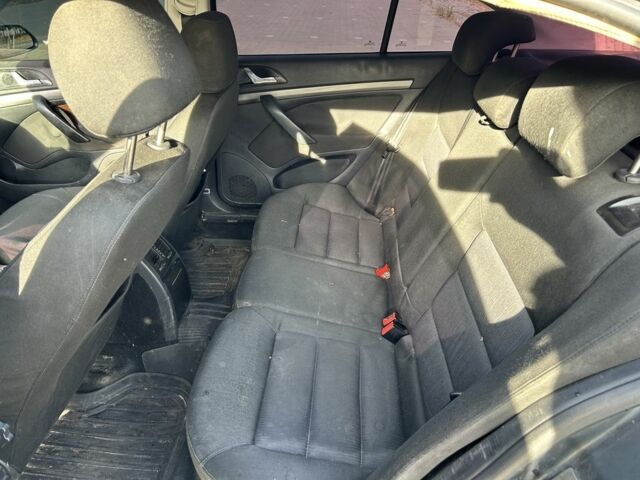 Синій Шкода Октавія, об'ємом двигуна 1.9 л та пробігом 350 тис. км за 2150 $, фото 9 на Automoto.ua