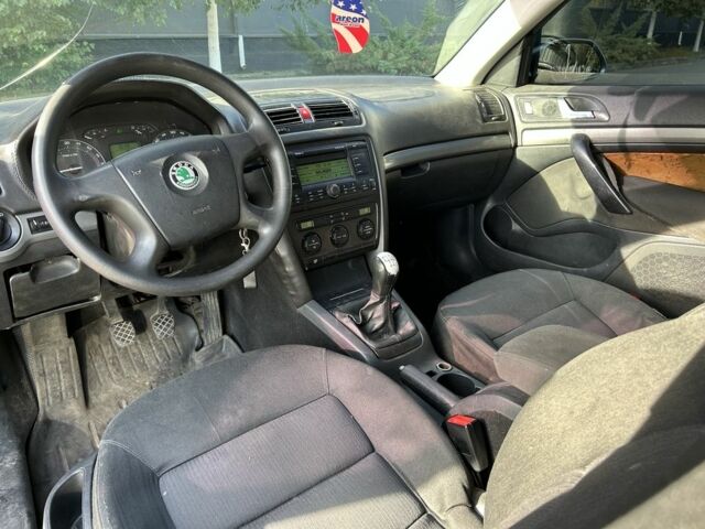 Синій Шкода Октавія, об'ємом двигуна 1.9 л та пробігом 350 тис. км за 2150 $, фото 10 на Automoto.ua