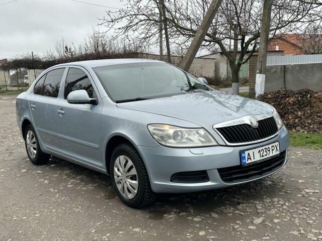 Синий Шкода Октавия, объемом двигателя 1.6 л и пробегом 254 тыс. км за 7200 $, фото 5 на Automoto.ua