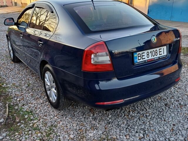 Синий Шкода Октавия, объемом двигателя 1.6 л и пробегом 204 тыс. км за 6300 $, фото 4 на Automoto.ua