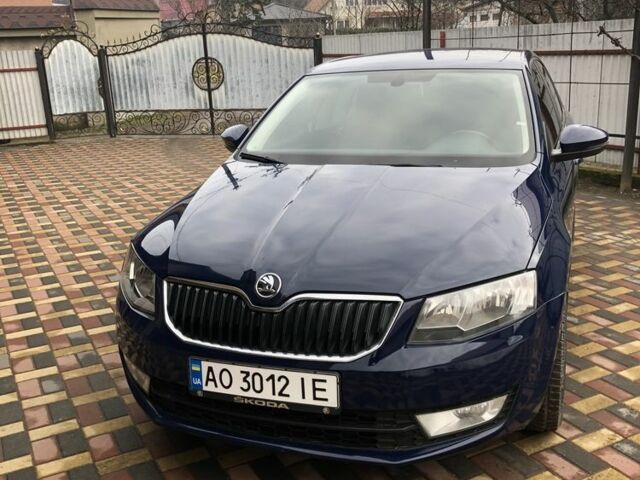 Шкода Октавия 2015 в Тячеве на Automoto.ua Синий Шкода Октавия, объемом двигателя 2 л и пробегом 260 тыс. км за 11000 $, фото 3 на Automoto.ua