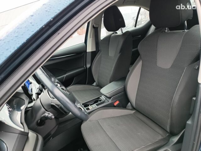 Синий Шкода Октавия, объемом двигателя 1.4 л и пробегом 60 тыс. км за 20990 $, фото 28 на Automoto.ua