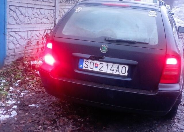 Синій Шкода Октавія, об'ємом двигуна 1.9 л та пробігом 60 тис. км за 1850 $, фото 12 на Automoto.ua