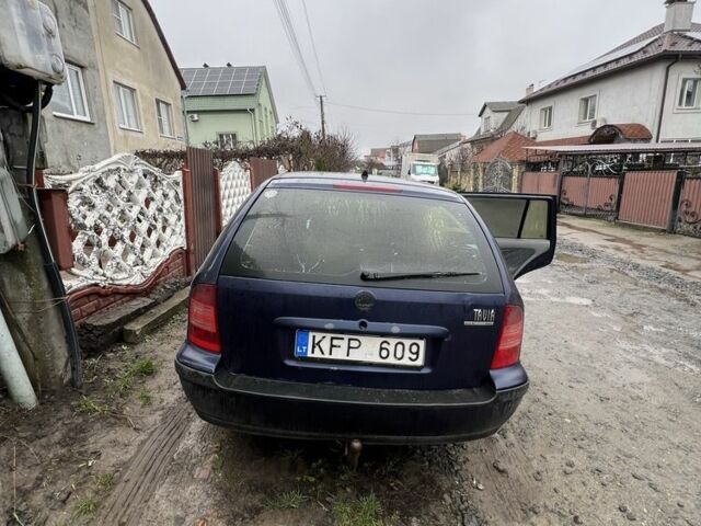 Синій Шкода Октавія, об'ємом двигуна 1.9 л та пробігом 380 тис. км за 1600 $, фото 2 на Automoto.ua
