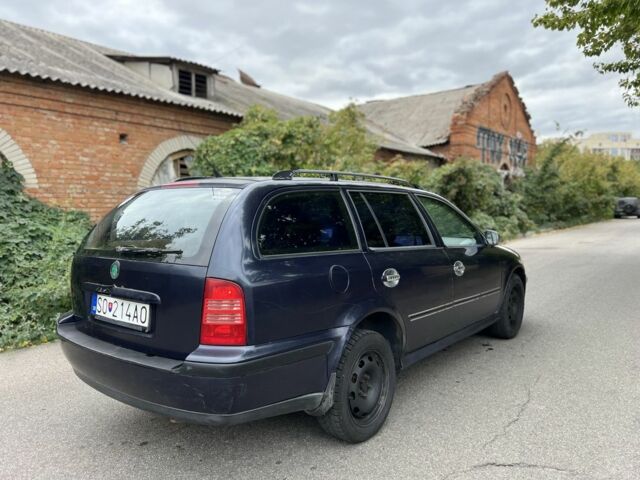 Синій Шкода Октавія, об'ємом двигуна 0 л та пробігом 300 тис. км за 1500 $, фото 3 на Automoto.ua