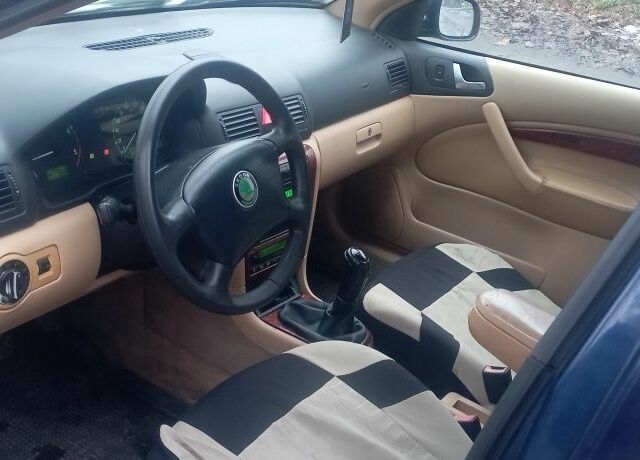 Синій Шкода Октавія, об'ємом двигуна 1.9 л та пробігом 60 тис. км за 1850 $, фото 1 на Automoto.ua