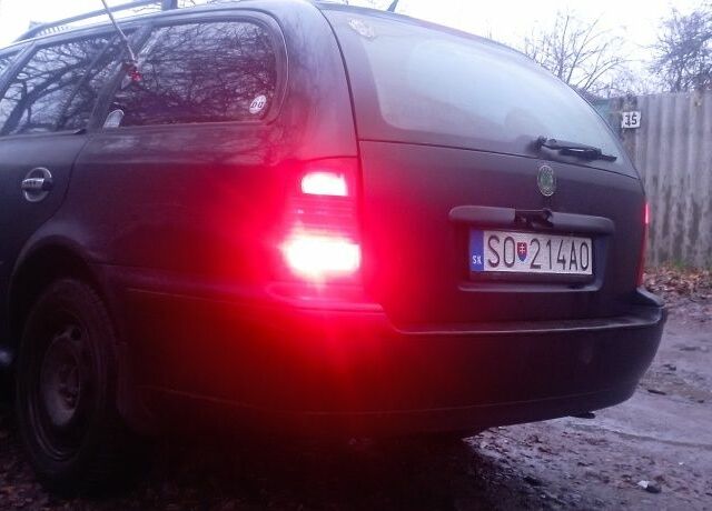 Синій Шкода Октавія, об'ємом двигуна 1.9 л та пробігом 60 тис. км за 1850 $, фото 10 на Automoto.ua