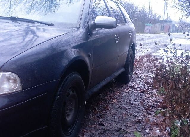 Синій Шкода Октавія, об'ємом двигуна 1.9 л та пробігом 60 тис. км за 1850 $, фото 7 на Automoto.ua