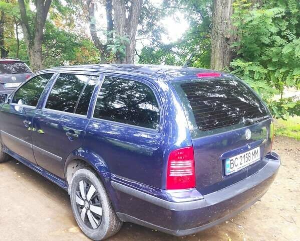 Синій Шкода Октавія, об'ємом двигуна 1.6 л та пробігом 220 тис. км за 2800 $, фото 3 на Automoto.ua