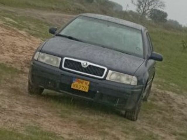 Синій Шкода Октавія, об'ємом двигуна 2 л та пробігом 888 тис. км за 2158 $, фото 8 на Automoto.ua