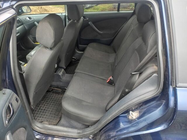 Синий Шкода Октавия, объемом двигателя 2 л и пробегом 245 тыс. км за 3562 $, фото 6 на Automoto.ua