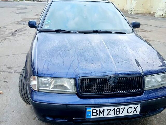 Синий Шкода Октавия, объемом двигателя 1.6 л и пробегом 209 тыс. км за 3850 $, фото 1 на Automoto.ua