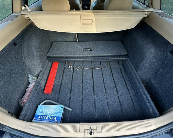 Синій Шкода Октавія, об'ємом двигуна 1.8 л та пробігом 275 тис. км за 3400 $, фото 62 на Automoto.ua