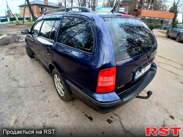 Синий Шкода Октавия, объемом двигателя 1.6 л и пробегом 209 тыс. км за 3850 $, фото 5 на Automoto.ua