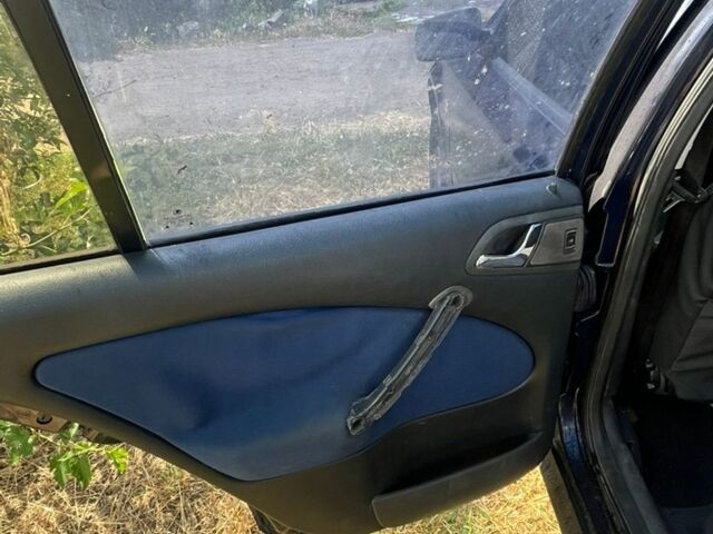 Синій Шкода Октавія, об'ємом двигуна 1.9 л та пробігом 280 тис. км за 3000 $, фото 4 на Automoto.ua