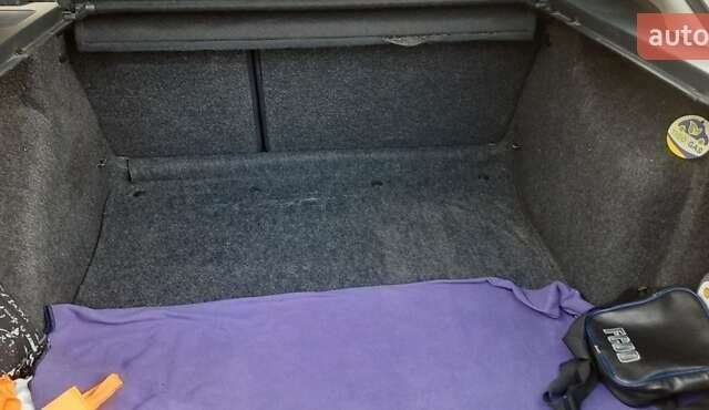 Шкода Октавия 2000 в Днепре (Днепропетровске) на Automoto.ua Синий Шкода Октавия, объемом двигателя 1.6 л и пробегом 270 тыс. км за 3900 $, фото 9 на Automoto.ua