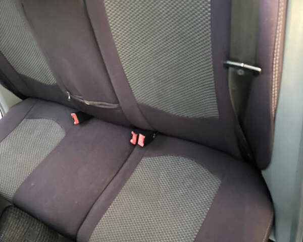 Синий Шкода Октавия, объемом двигателя 1.9 л и пробегом 350 тыс. км за 2200 $, фото 26 на Automoto.ua