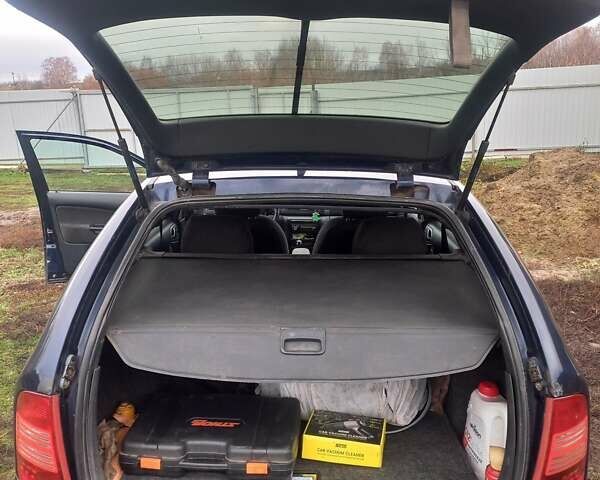 Синий Шкода Октавия, объемом двигателя 2 л и пробегом 245 тыс. км за 3562 $, фото 7 на Automoto.ua