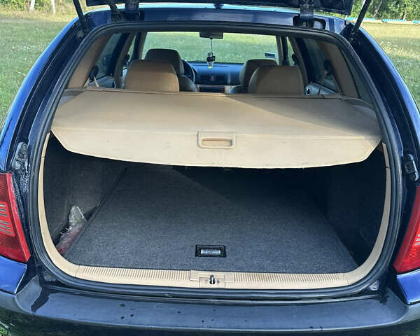 Синій Шкода Октавія, об'ємом двигуна 1.8 л та пробігом 275 тис. км за 3400 $, фото 16 на Automoto.ua