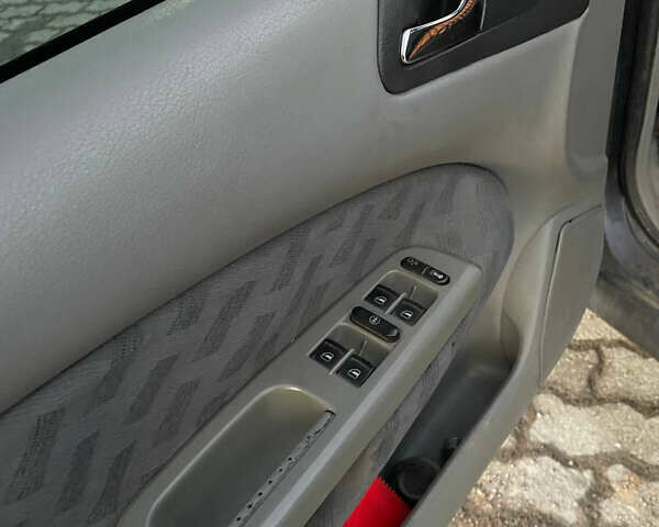 Синий Шкода Октавия, объемом двигателя 1.9 л и пробегом 350 тыс. км за 2200 $, фото 21 на Automoto.ua