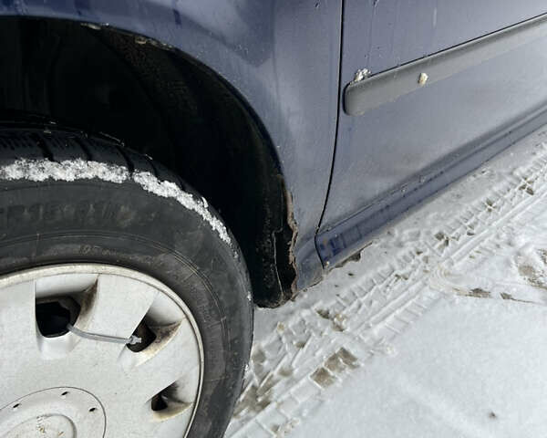 Синій Шкода Октавія, об'ємом двигуна 1.6 л та пробігом 511 тис. км за 3000 $, фото 4 на Automoto.ua