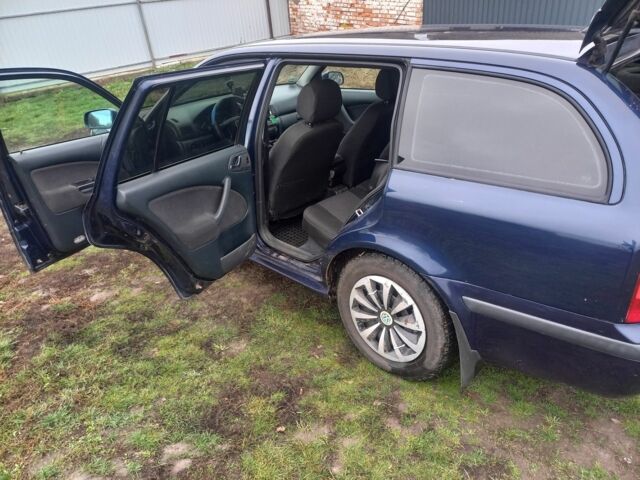 Синий Шкода Октавия, объемом двигателя 2 л и пробегом 245 тыс. км за 3562 $, фото 7 на Automoto.ua